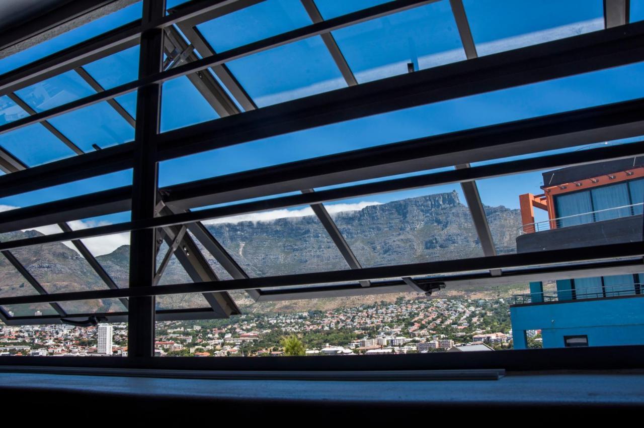 Table Mountain Inn Cape Town Exterior foto
