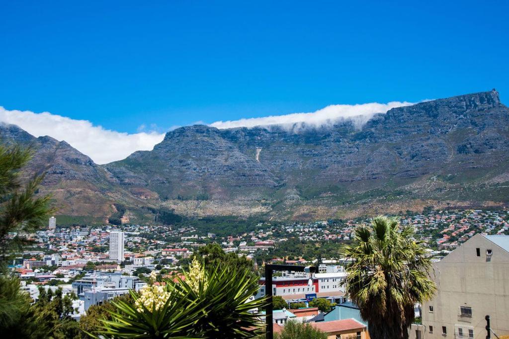 Table Mountain Inn Cape Town Exterior foto