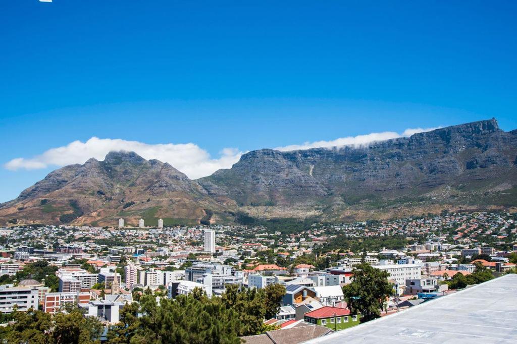 Table Mountain Inn Cape Town Exterior foto